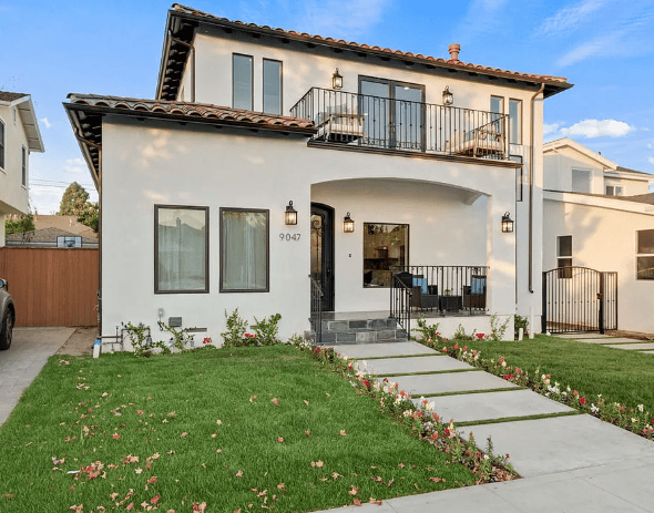 Los Angeles custom home new construction by Heart and Hammer Construction